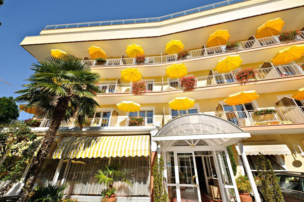 Hotel Anatol Merano Esterno foto
