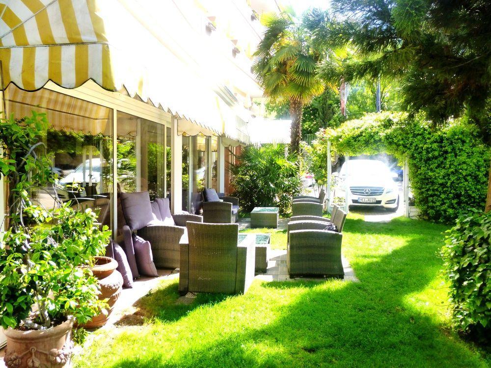 Hotel Anatol Merano Esterno foto